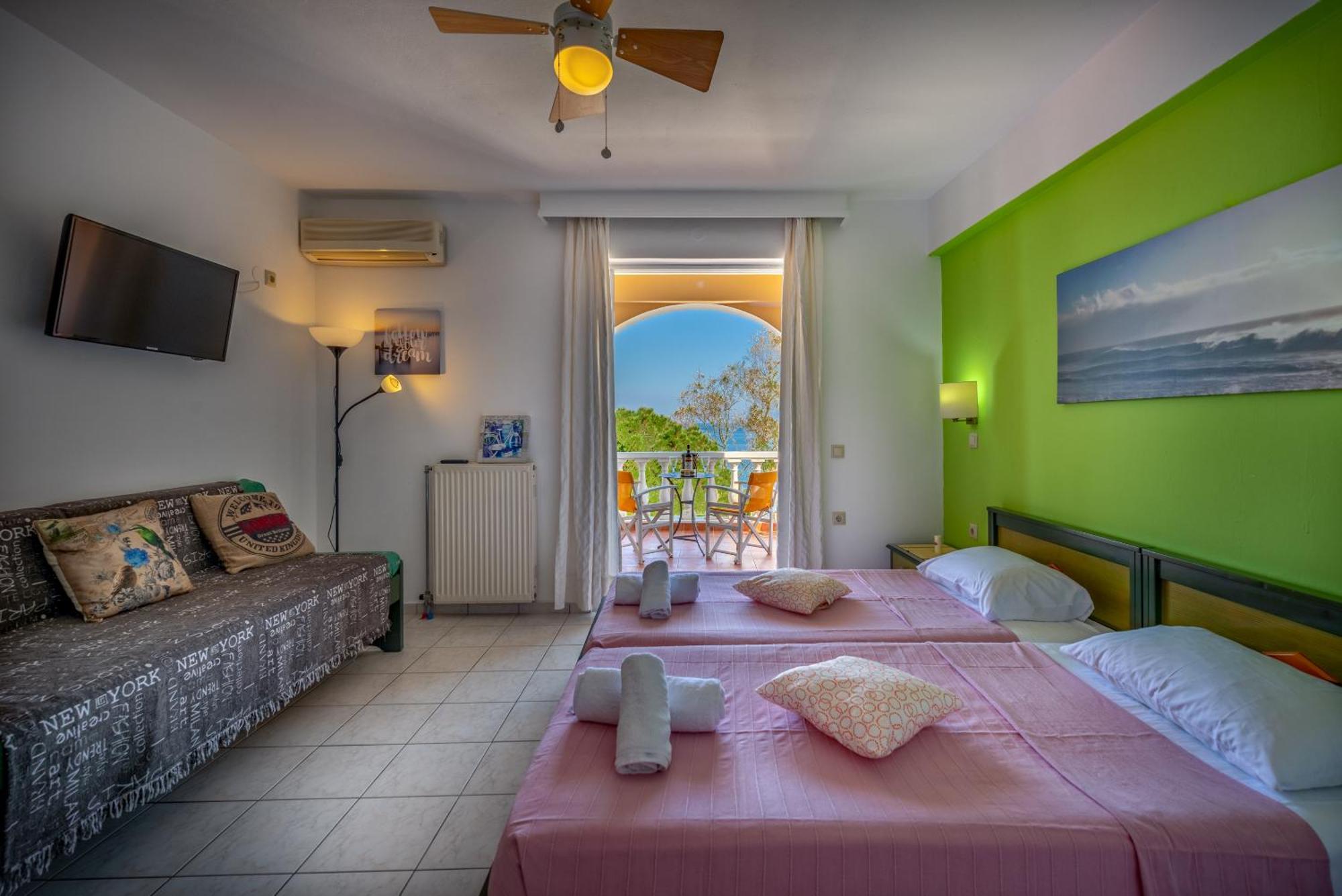 Seafront Spirit Suites Закінф Екстер'єр фото