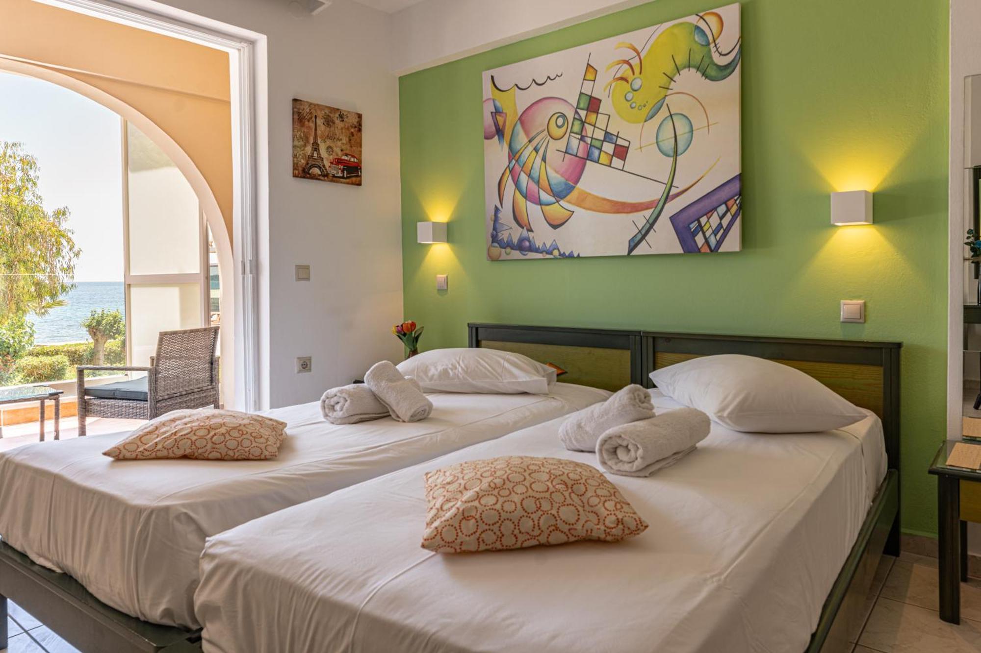 Seafront Spirit Suites Закінф Екстер'єр фото